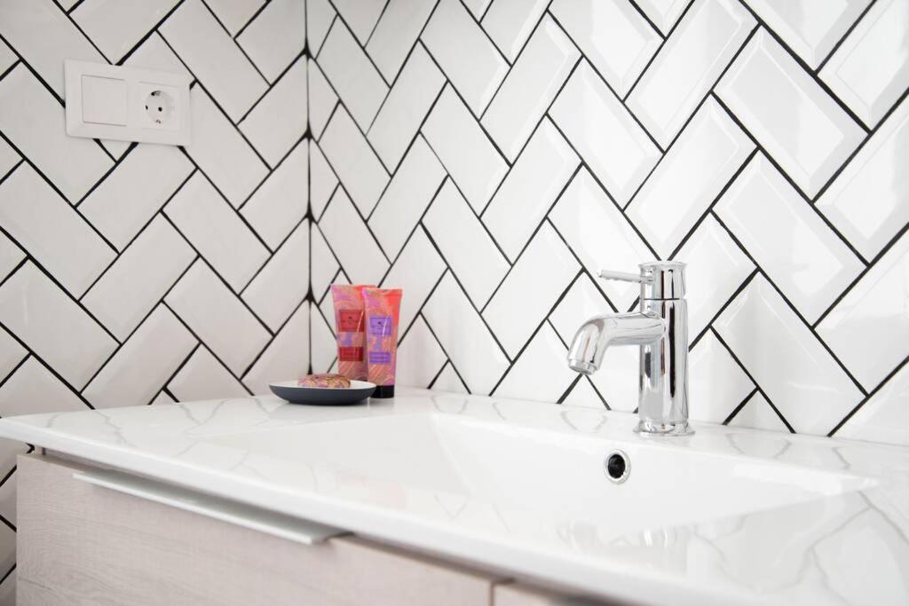אתונה Stylish Decorated Apartment In Kolonaki מראה חיצוני תמונה